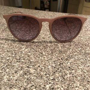 Ray Ban women’s sunglasses